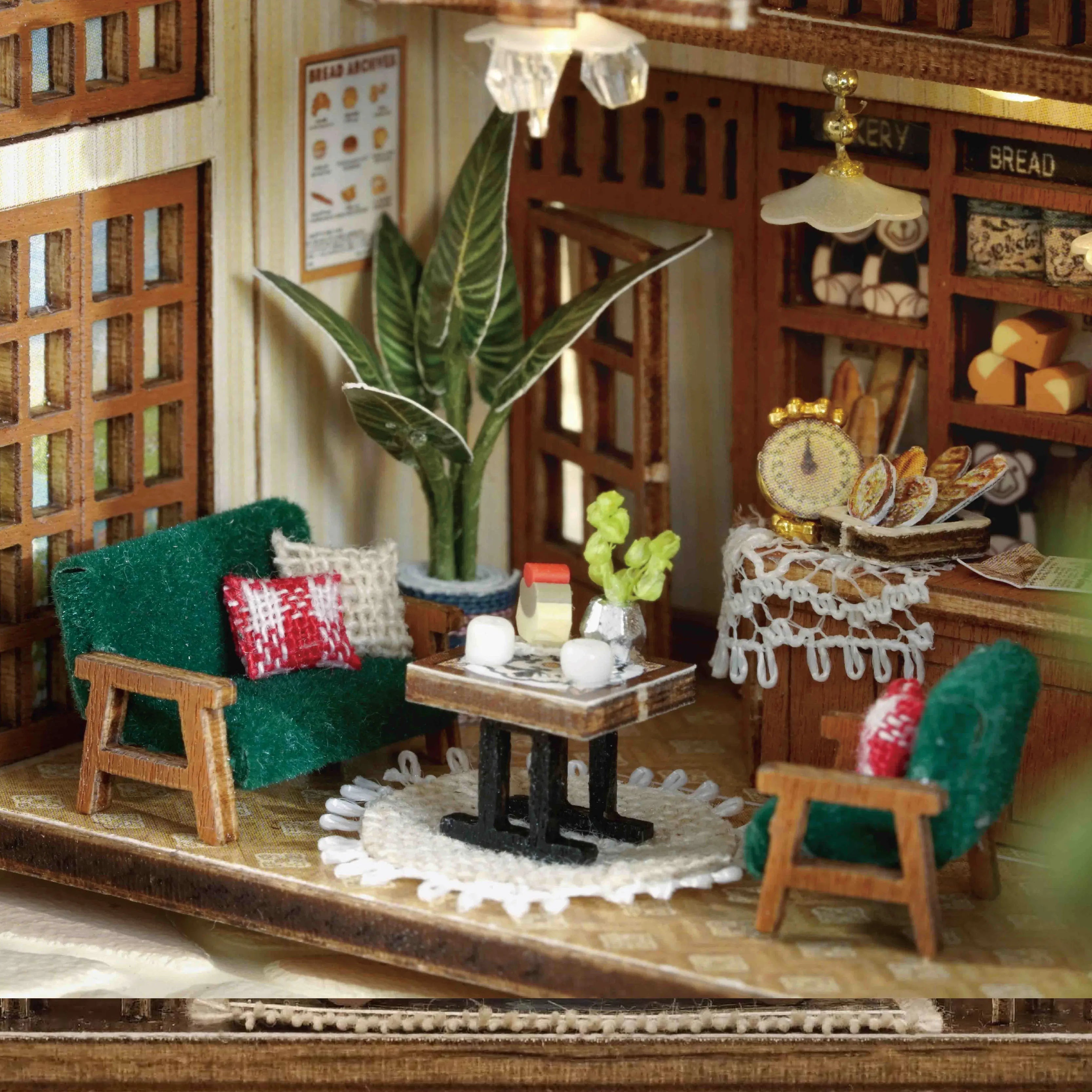 Coffee & Bakery Miniature House Shop name